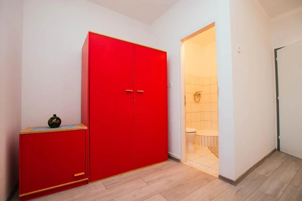 Apartment Arbanija 1122B Trogir