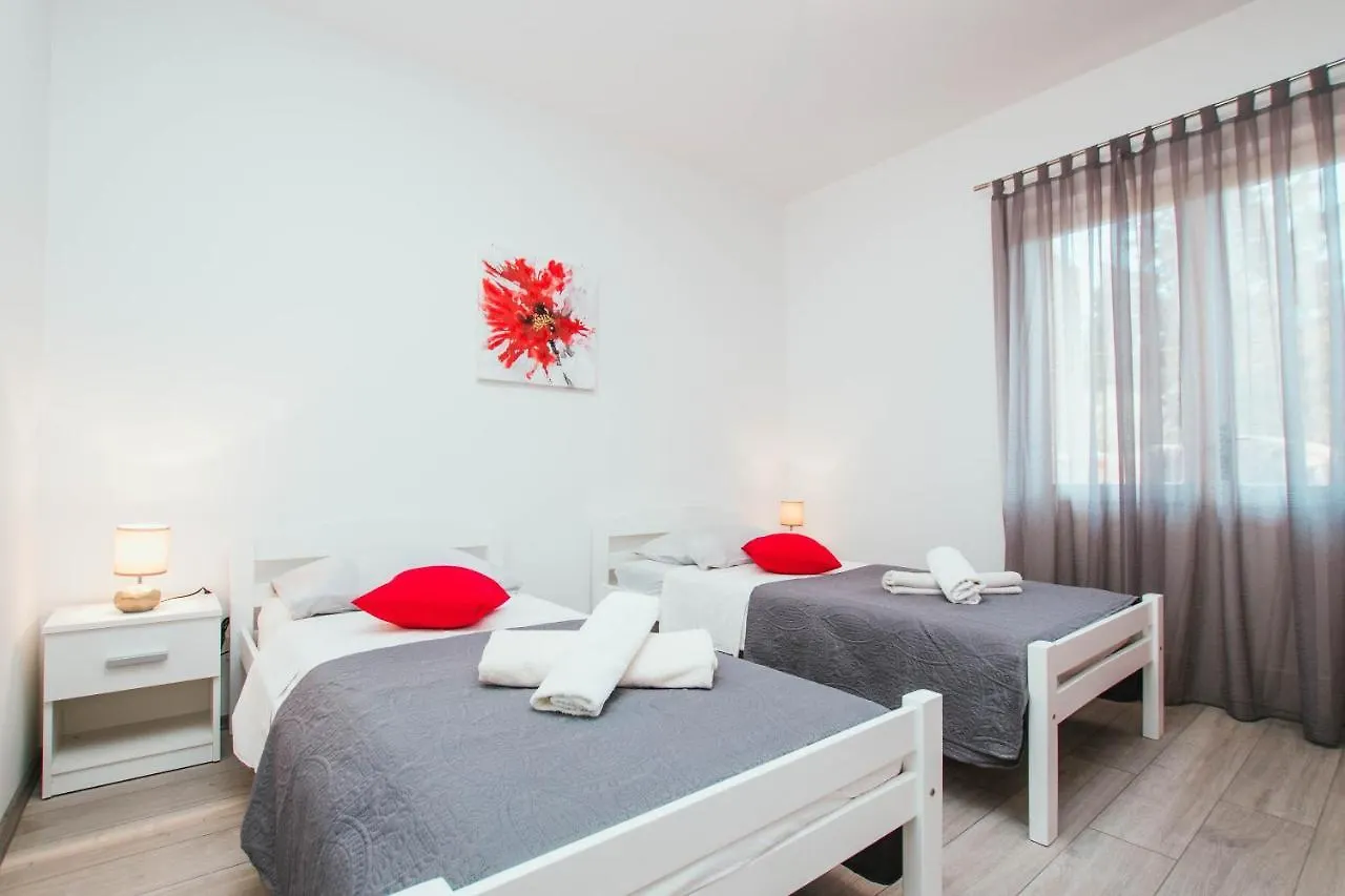 Apartment Arbanija 1122B Trogir